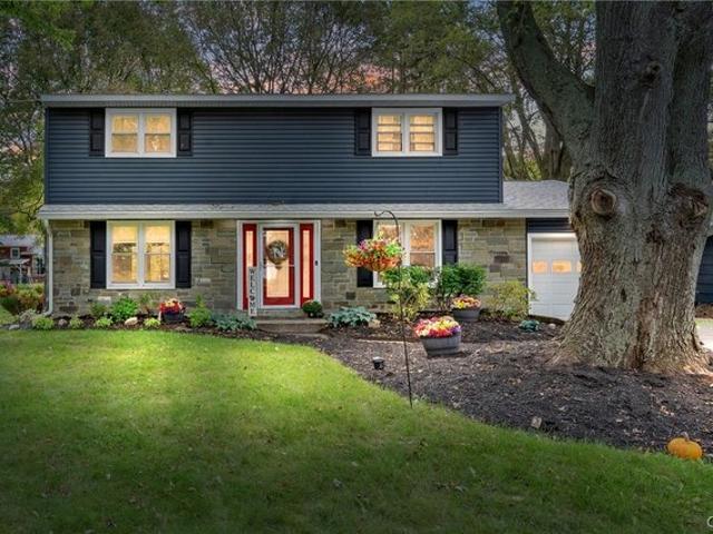 House for sale in Orchard Village, Town of Camillus