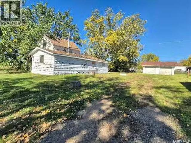 House for sale in Radville