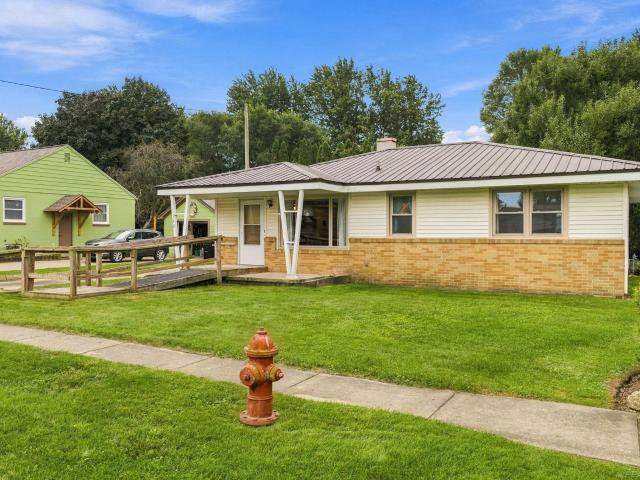 House for sale in Croswell, Sanilac County