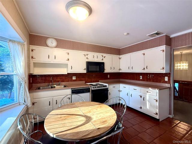 Property for sale in Lloyd, New York