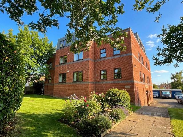 Apartment for rent in Battledown, Cheltenham