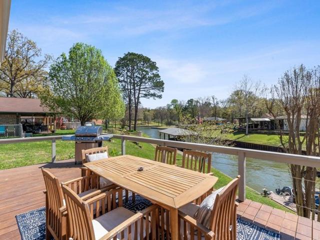 House for sale in Trinidad, Henderson County