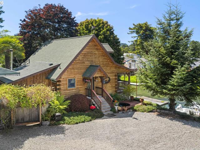 House for sale in Oregonia