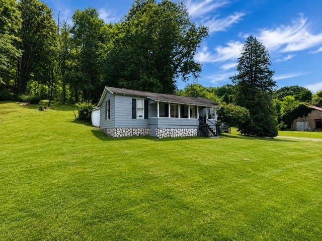 House for sale in Sophia, West Virginia