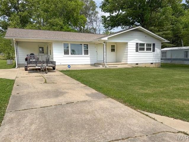 House for sale in Dexter, Missouri