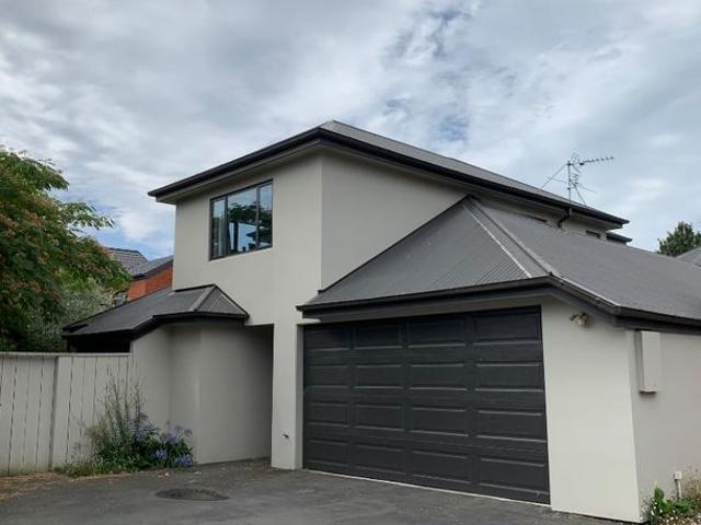 House for rent in Chaslands, Canterbury