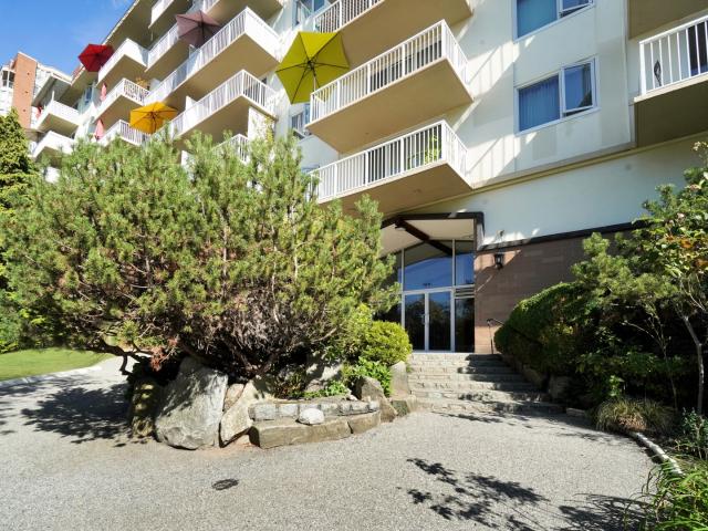 Apartment for rent in North Vancouver, British Columbia