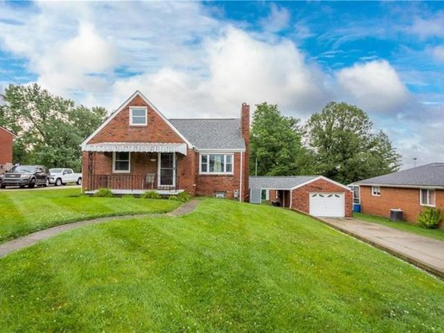 House for sale in Washington, Pennsylvania