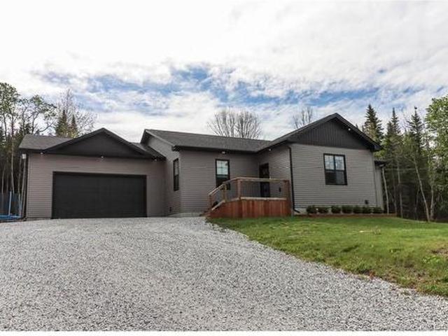House for sale in Hampton, New Brunswick
