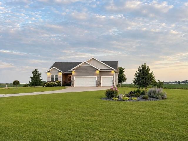 House for sale in Dallas Center, Iowa