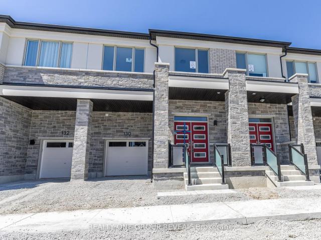 Townhouse for sale in Woburn, Ontario