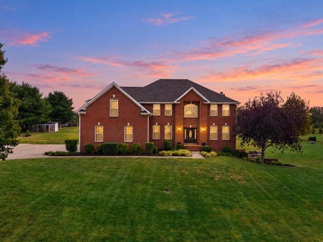 House for sale in Midway, Woodford County