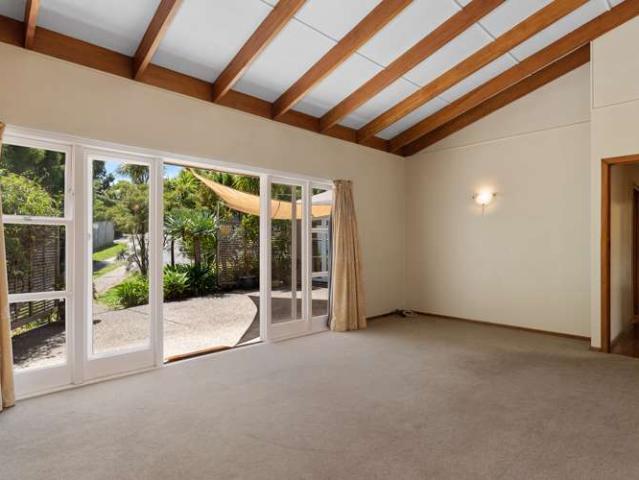 House for sale in Forrest Hill, Oroua County
