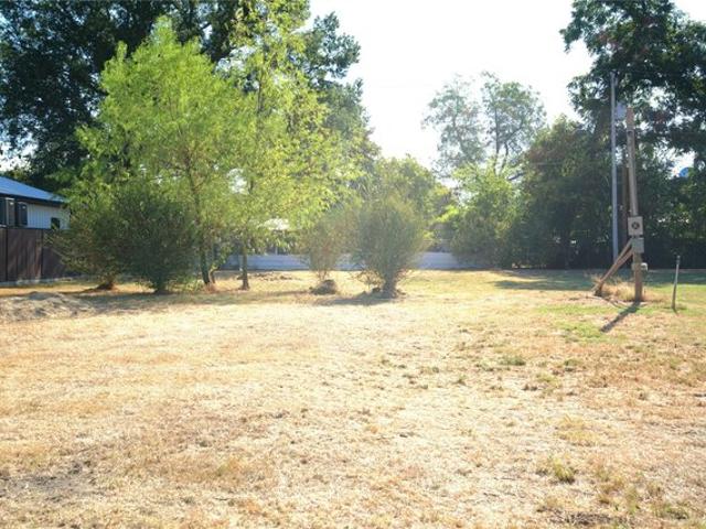 Land for sale in Blossom, Lamar County