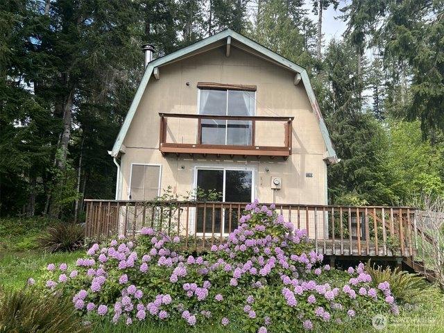 House for sale in Hoodsport, Washington