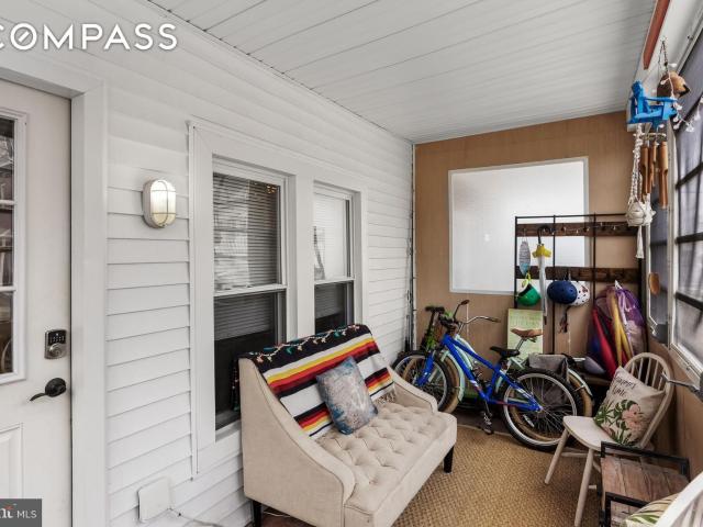 Townhouse for sale in Ventnor City