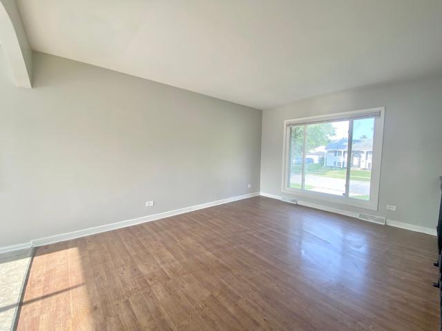 House for sale in Glenwood