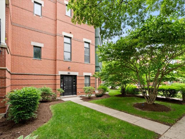 Townhouse for sale in Palatine, Cook County