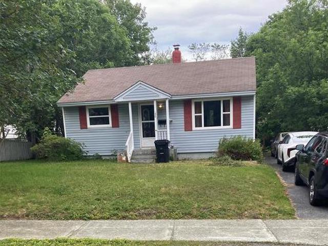 House for sale in Foxtrap, Newfoundland And Labrador