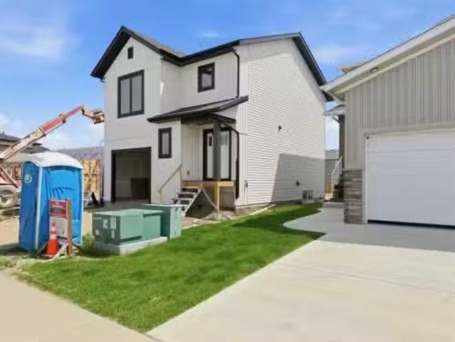 House for sale in Penhold, Alberta