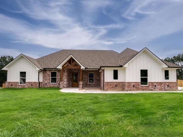 House for sale in Kilgore, Texas