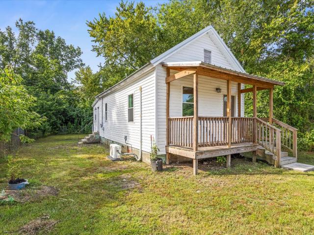 House for sale in Warrenville