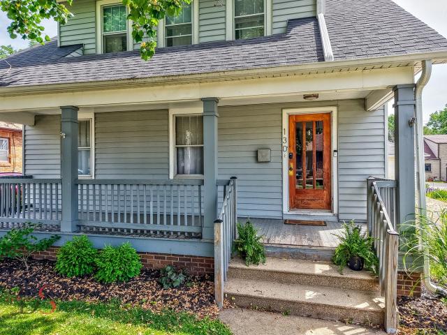House for sale in Ottawa, Illinois