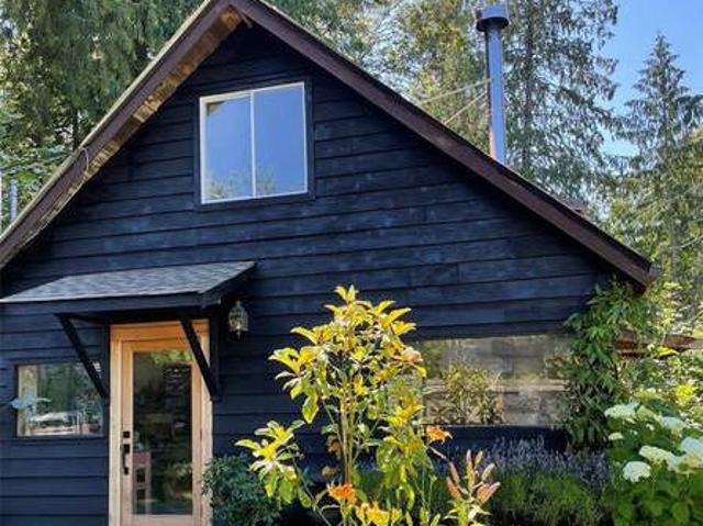 House for sale in Wedgewood, Alberta