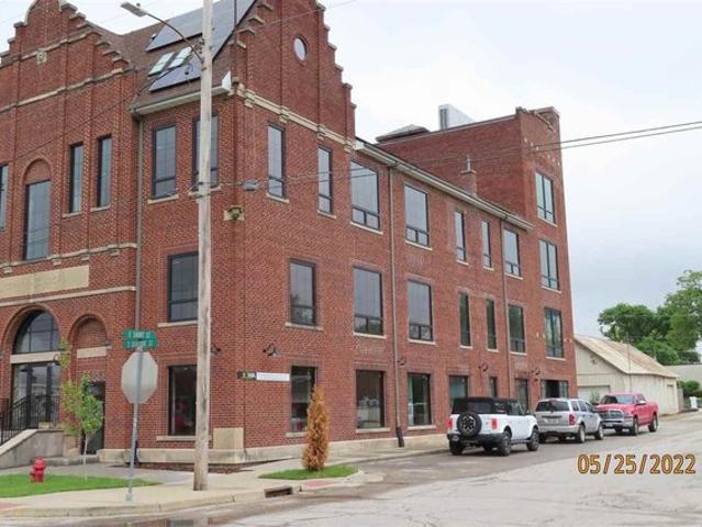 Condo for sale in Solon, Iowa