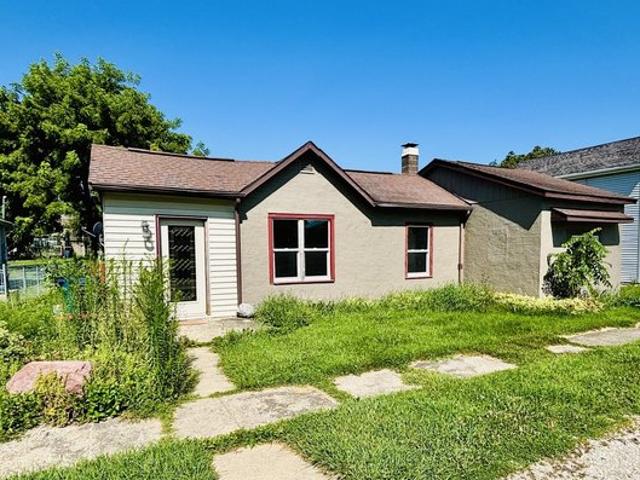 House for sale in Bureau, Illinois