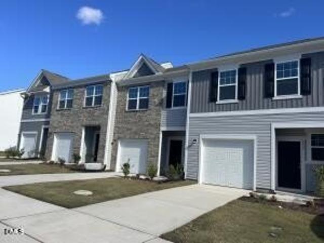 Townhouse for sale in Clayton, North Carolina