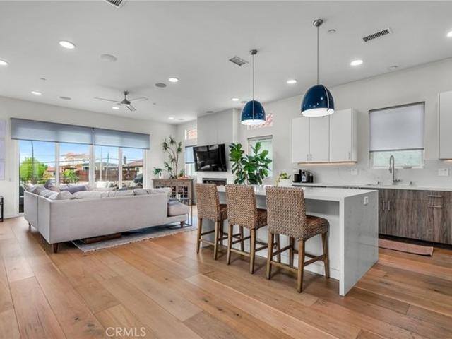 Townhouse for sale in Redondo Beach, California