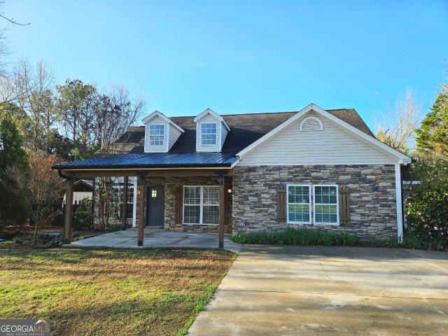 House for sale in Comer, Georgia