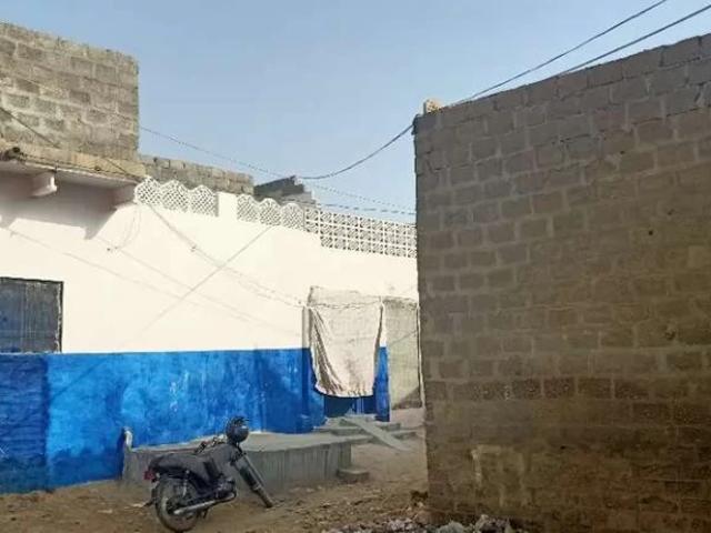 House for sale in Sabir Colony, کراچی ڈویژن