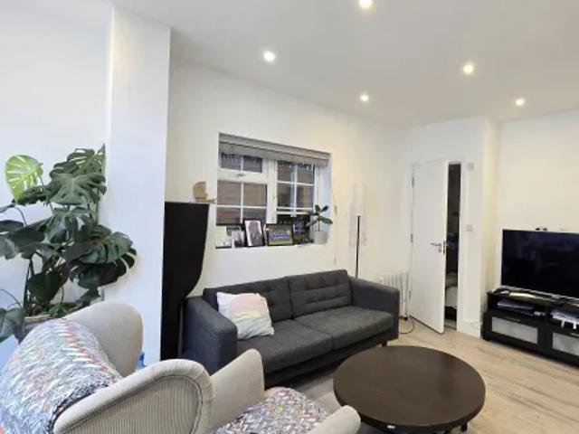 House for rent in Friern Barnet, Isle Of Man