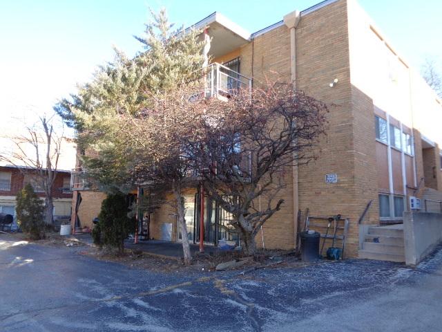 Condo for sale in Rockford Condo for sale in Rockford