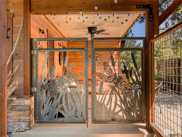 House for sale in Winthrop, Washington