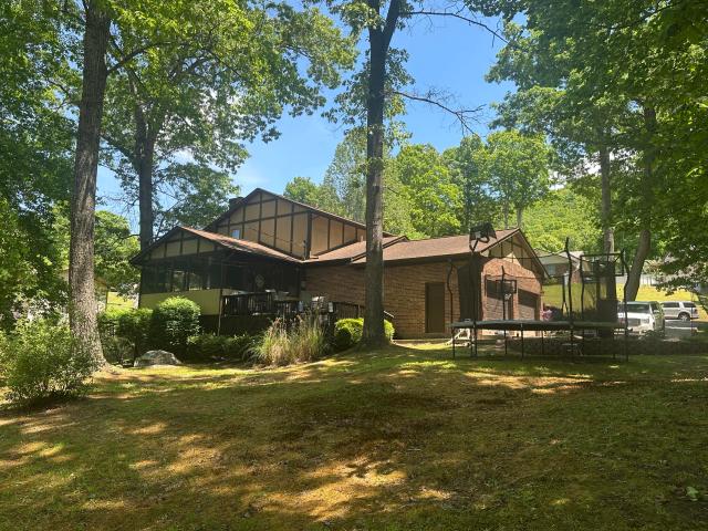 House for sale in Pineville, Kentucky