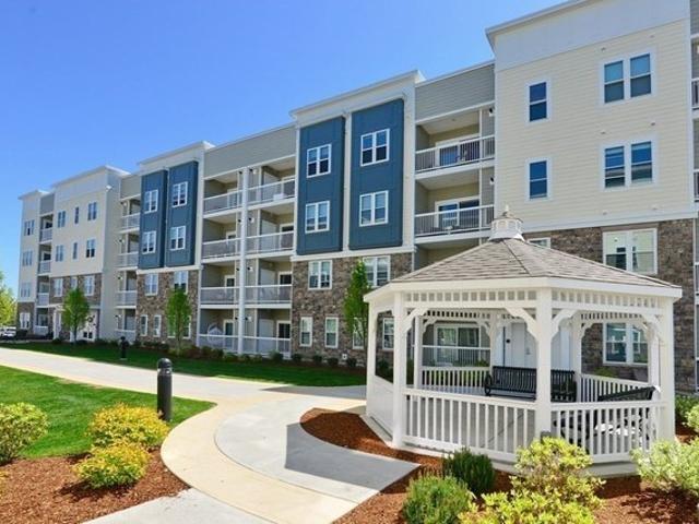 Condo for sale in Westwood, Massachusetts