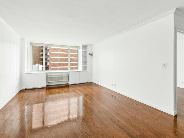 Property for sale in Manhattan Community Board 7, New York