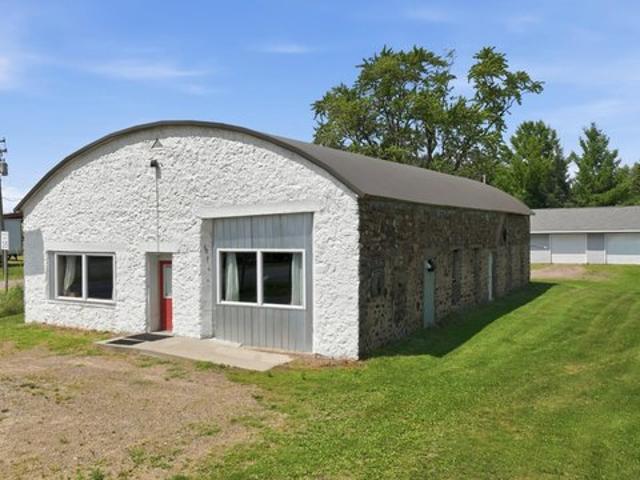 House for sale in New Auburn, Wisconsin