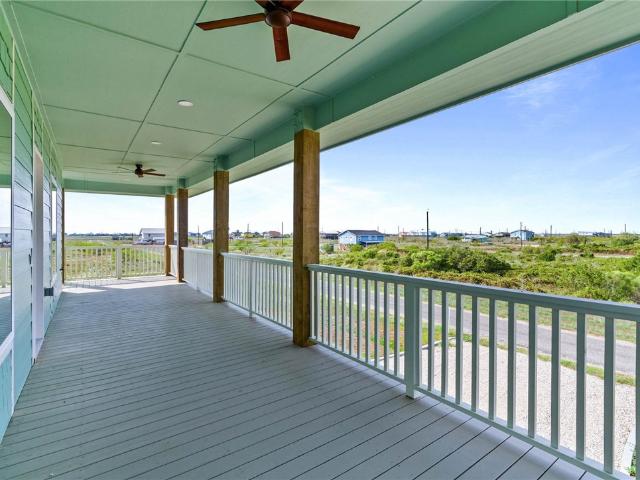 House for sale in Holiday Beach, Rockport