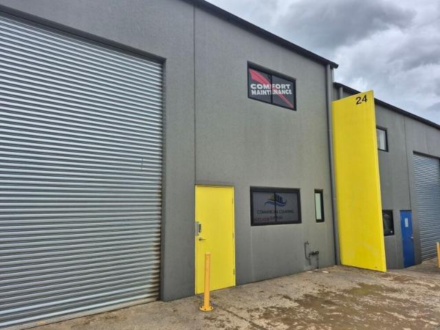 Warehouse for rent in Manchester Square, New South Wales