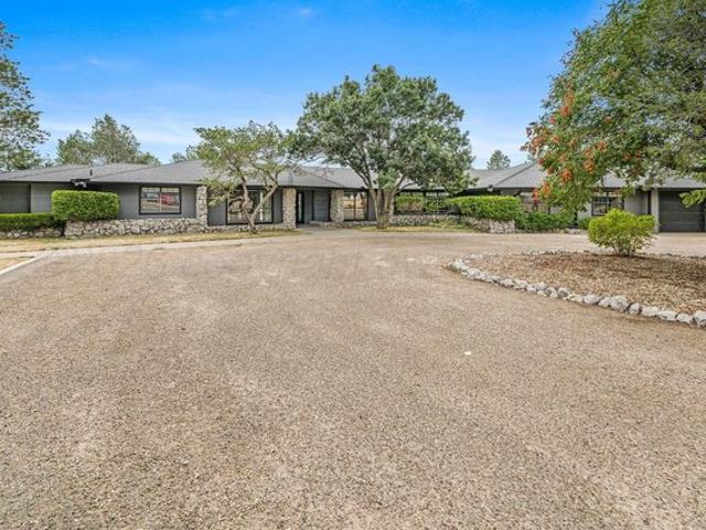House for sale in Canyon, Randall County