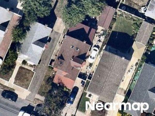 House for sale in Queens, Arverne