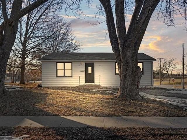 House for sale in Grandview, Missouri