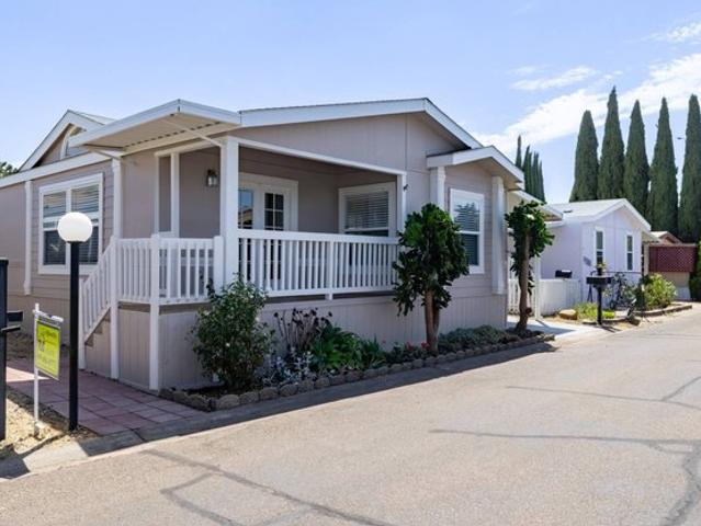 House for sale in Poway, San Diego County