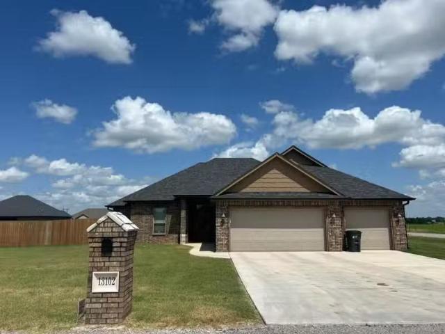 House for rent in Lawton