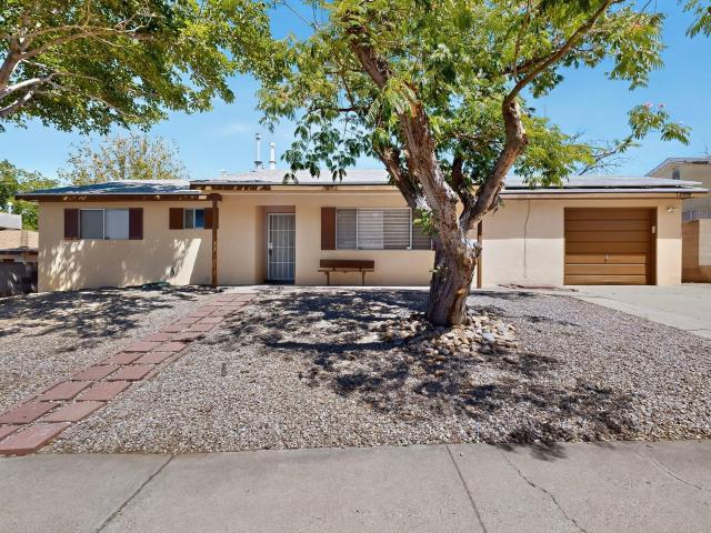 House for sale in Manzano Manor, Albuquerque
