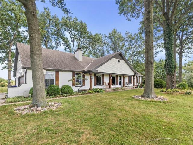 House for sale in Olathe, Johnson County